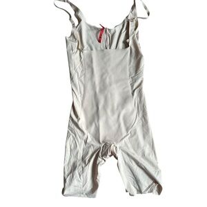 KKP Shapewear Thinstincts Open-Bust Mid-Thigh Bodysuit Nude Large